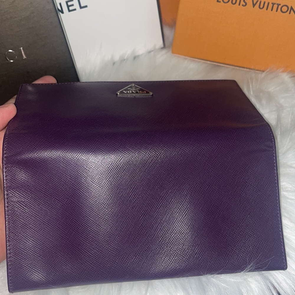 Authentic Prada Wallet. - image 8